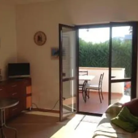 Stignano Mare, Near Caulonia, Calabria, Italy شقة *